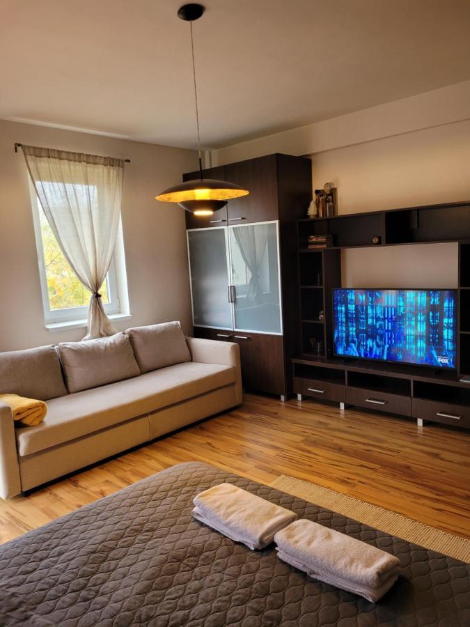 Ferienwohnung Apartament Elisse Cluj-Napoca Exterior foto
